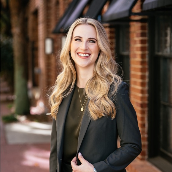 Meet your Posher, Miranda - Picture 6 of 8